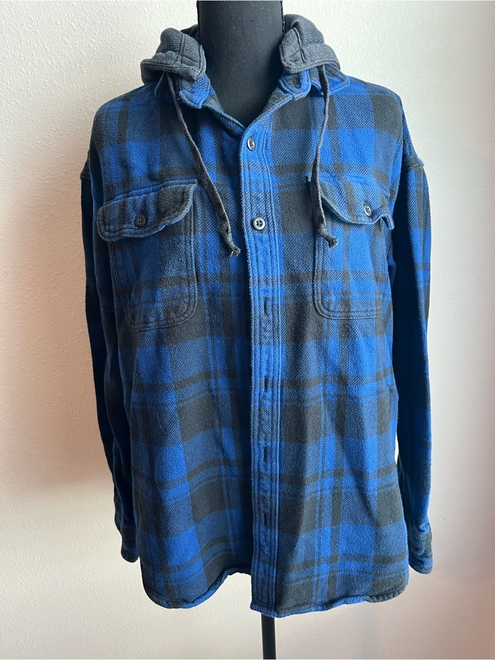 American Eagle Outfitters Blue & Black Plaid Hooded Shirt Jacket “Shacket”